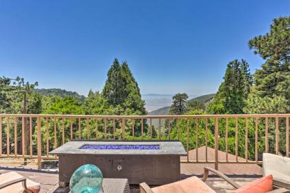 Crestline Area Escape with 3 Decks and Fire Pit! - image 2