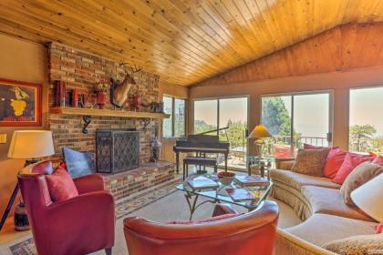 Crestline Area Escape with 3 Decks and Fire Pit! - image 7