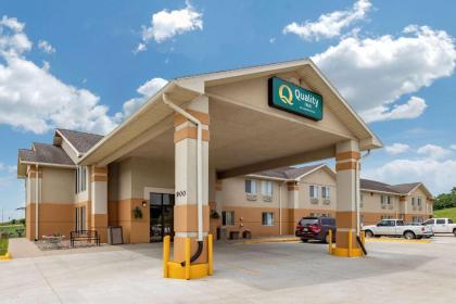 Quality Inn-Creston - image 1