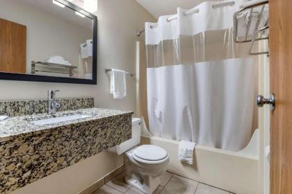 Quality Inn-Creston - image 14