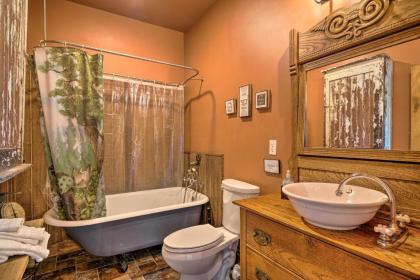 Cripple Creek Mtn Getaway with Hot Tub and Views! - image 13