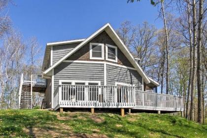 Spacious Pine Lake Home Deck Fire Pit and 3 Acres Crosslake Minnesota