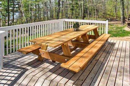 Spacious Pine Lake Home Deck Fire Pit and 3 Acres! - image 10