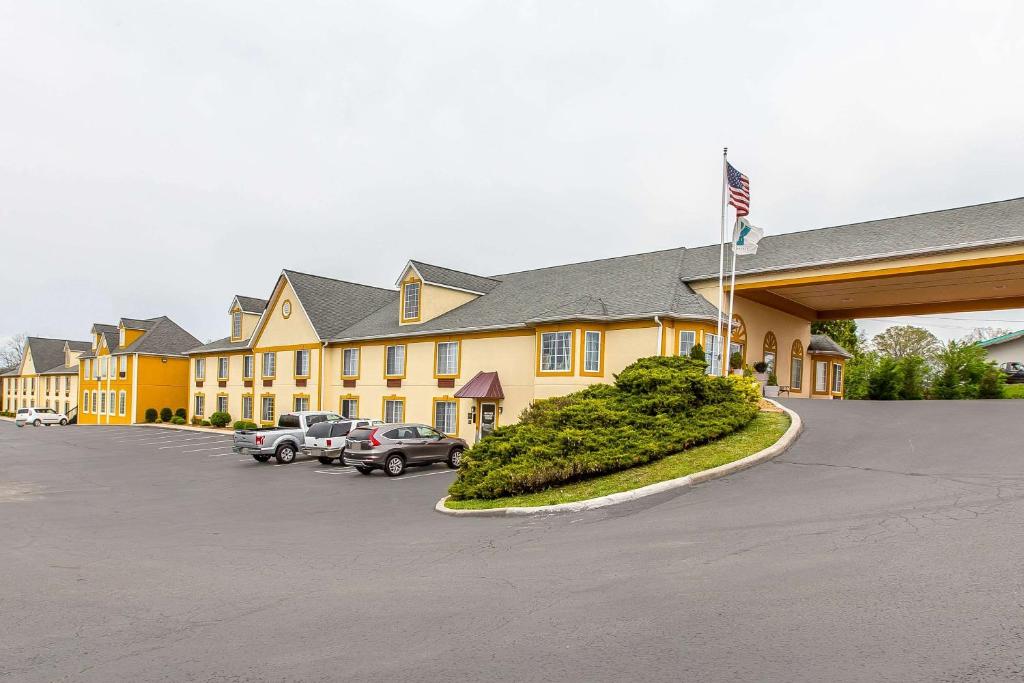 Quality Inn Crossville Near Cumberland Mountain State Park - image 3