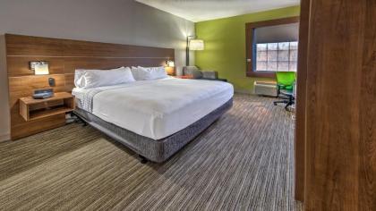 Holiday Inn Express & Suites Crossville an IHG Hotel - image 15