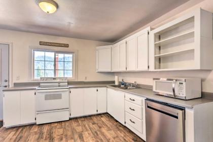 Garden Valley Apartment with Hot Tub and Mtn Views! - image 10