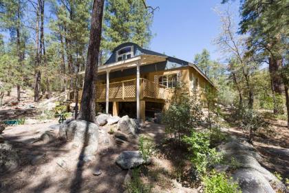 Crown King Bunkhouse - image 13