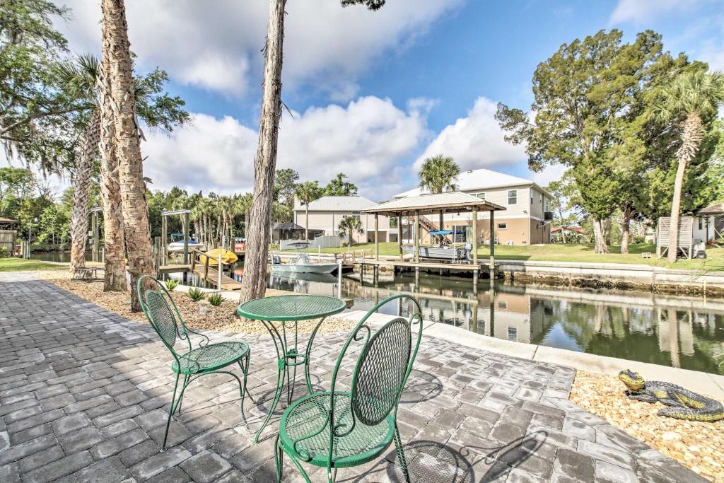 Spacious and Hip Crystal River Home with Dock and Kayaks! - main image