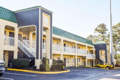 Best Western Fairwinds Inn - image 10