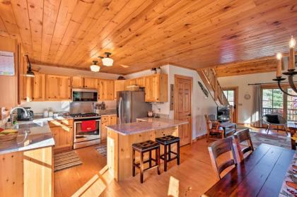 Lake Glenville Cabin with Boat Dock Kayaks and Views! - image 9