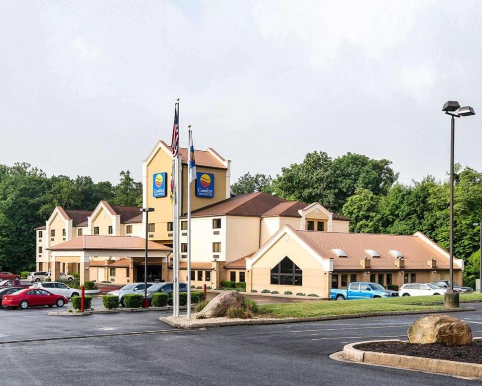 Comfort Inn & Suites - LaVale - Cumberland - main image