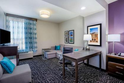 La Quinta by Wyndham Houston Cypress - image 15