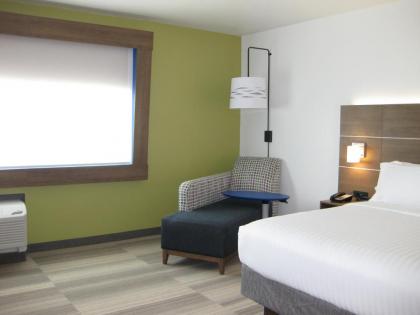 Holiday Inn Express & Suites - Houston NW - Cypress Grand Pky an IHG Hotel - image 5