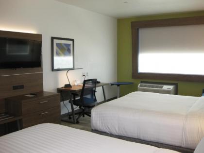 Holiday Inn Express & Suites - Houston NW - Cypress Grand Pky an IHG Hotel - image 8