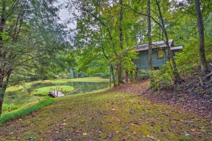 Secluded and Peaceful Family Retreat with Hot Tub! - image 12