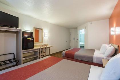 Motel 6-Dale IN - image 12