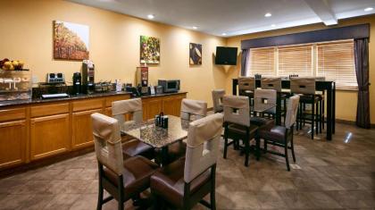 Best Western Dallas Inn & Suites - image 12