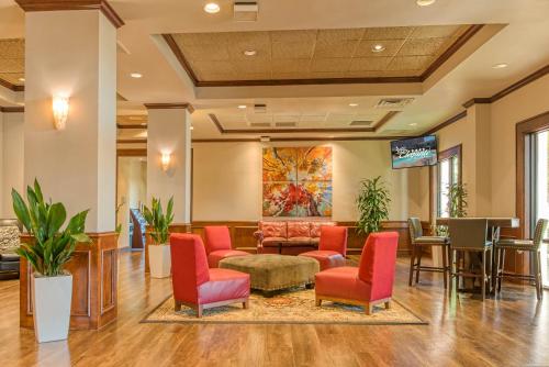 MCM Elegante Hotel and Suites – Dallas - main image