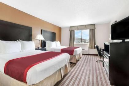 Days Inn & Suites by Wyndham Dallas - image 3