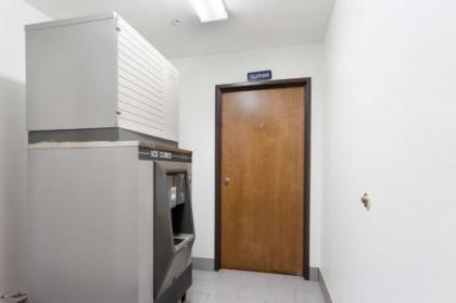 Motel 6-Dallas TX - Northeast - image 4