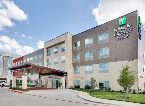 Holiday Inn Express & Suites - Farmers Branch an IHG Hotel - main image