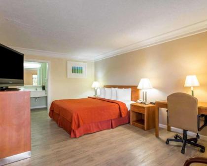 Quality Inn Dalton - image 2