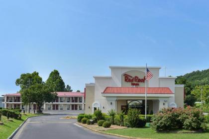 Red Roof Inn Dalton - image 15