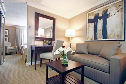 Ethan Allen Hotel - image 13