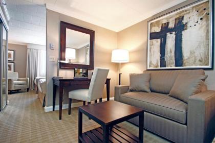 Ethan Allen Hotel - image 14