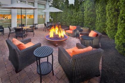 Hilton Garden Inn Danbury - image 20