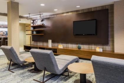 Courtyard by Marriott Danbury - image 10