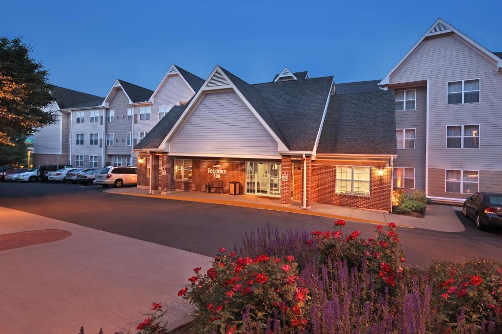 Residence Inn Danbury - main image