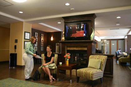 Hampton Inn Dandridge - image 4