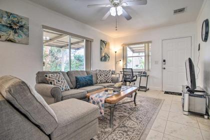 Dania Beach Home with Grill 2 Mi to Boardwalk! - image 3