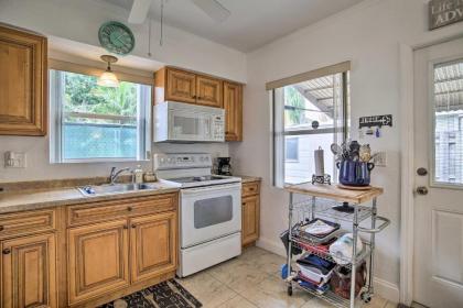 Dania Beach Home with Grill 2 Mi to Boardwalk! - image 9