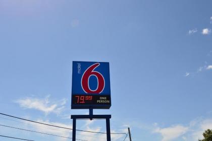 Motel 6-Danvers MA - Boston North - image 17