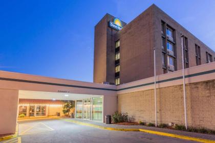 Days Hotel by Wyndham Danville Conference Center - image 12