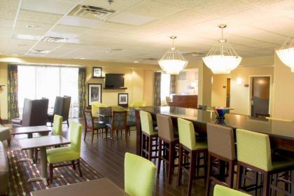 Hampton Inn Danville - image 14