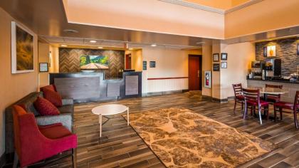 Best Western Danville Inn - image 7