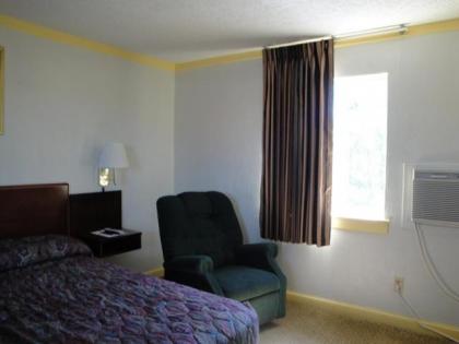 Budget Inn Danville - image 6