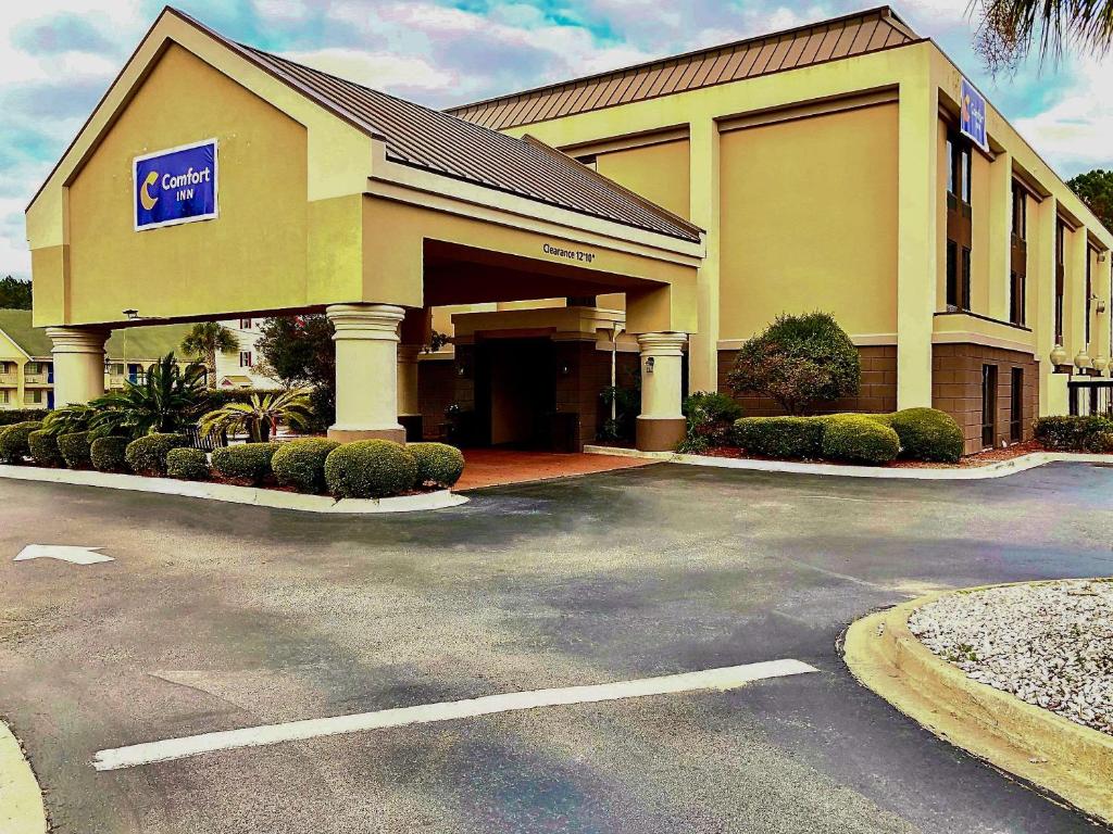 Hampton Inn Darien I-95 - main image