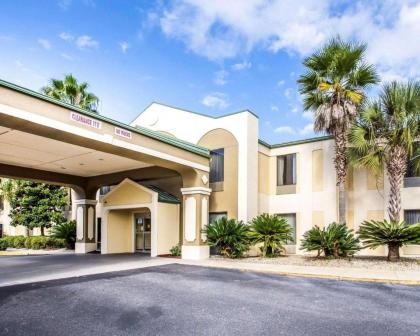 Quality Inn Darien-North Brunswick - image 4