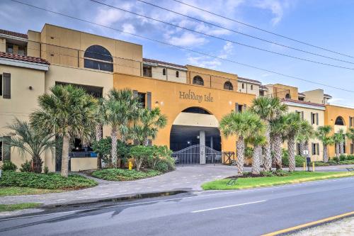 Beachfront Dauphin Island Condo with 2 Pools and Sauna - image 3