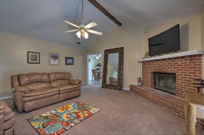 Updated Gulf Coast Home with Yard - Walk to Beach - image 12