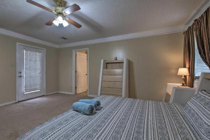 Updated Gulf Coast Home with Yard - Walk to Beach - image 15