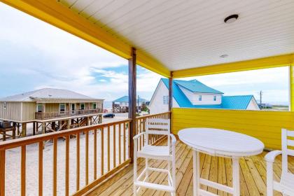 Lazy Daze Beach House - image 16