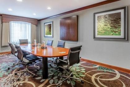 Staybridge Suites Davenport an IHG Hotel - image 11