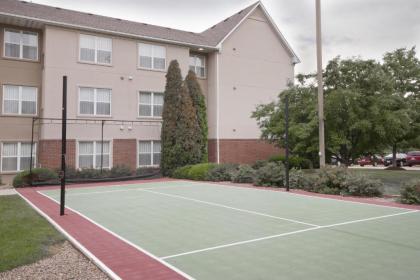 Residence Inn by Marriott Davenport - image 11