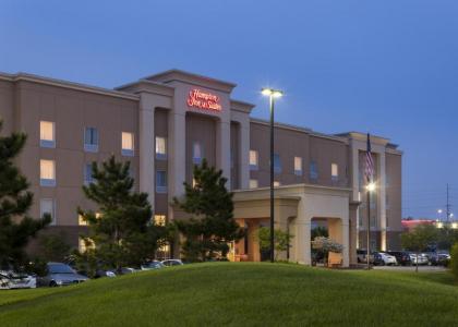 Hampton Inn & Suites Davenport - image 12