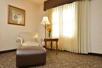 Best Western Plus Steeplegate Inn - image 15